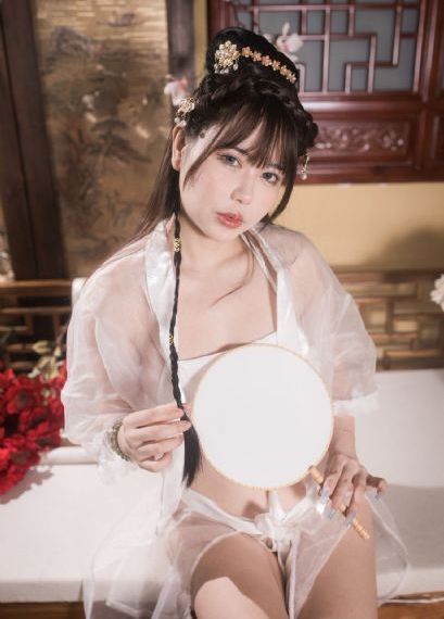 日韩肉感妇bbwbbwbbw_超清免费观看韩国